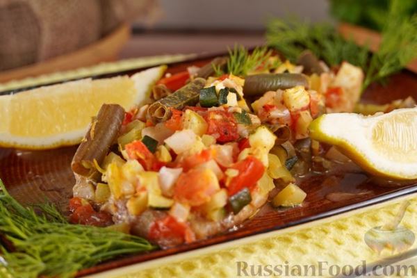 Рыба, запечённая с овощами (в фольге)